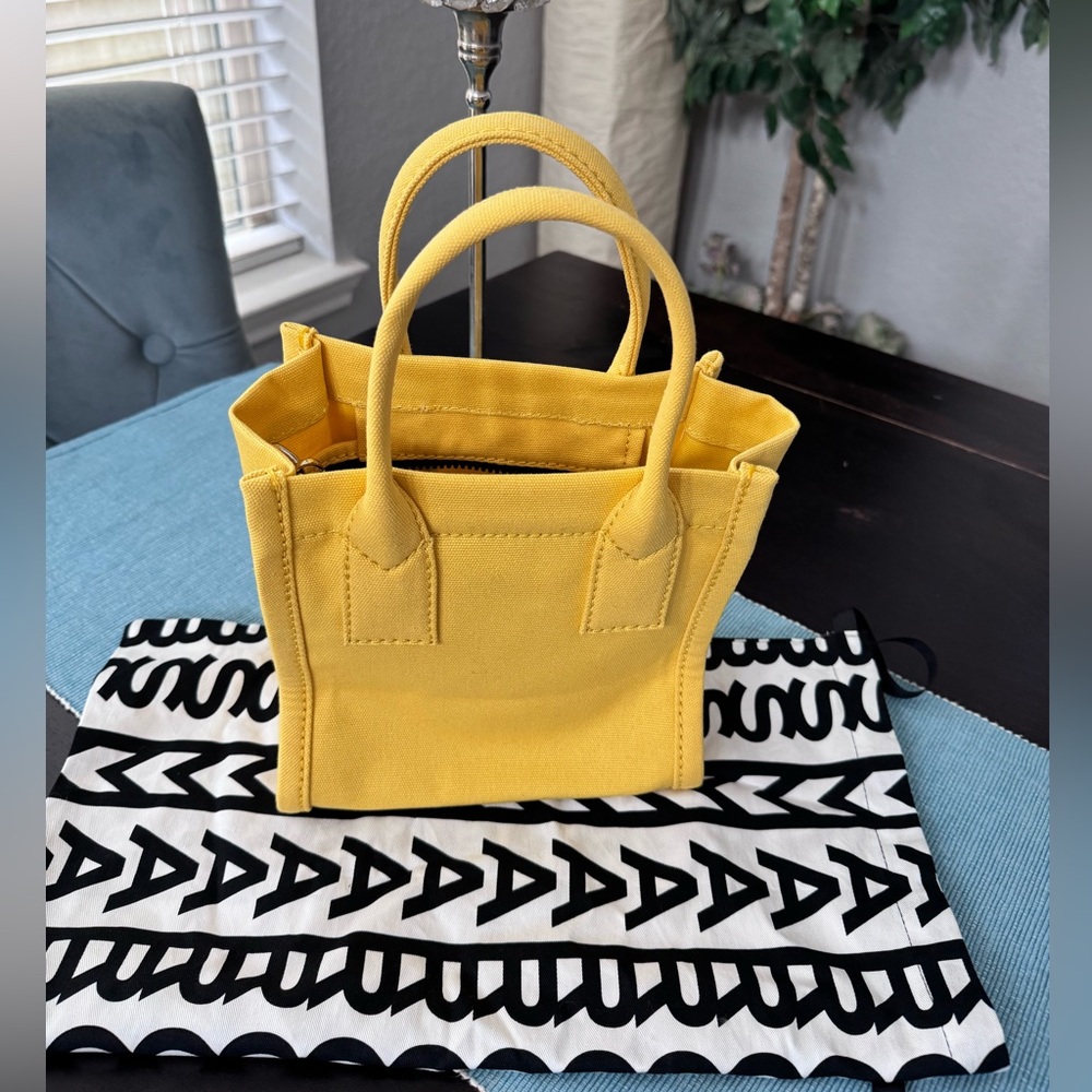 Marc Jacobs Small Canvas Standard Supply Tote in yellow. - Picture 6 of 7